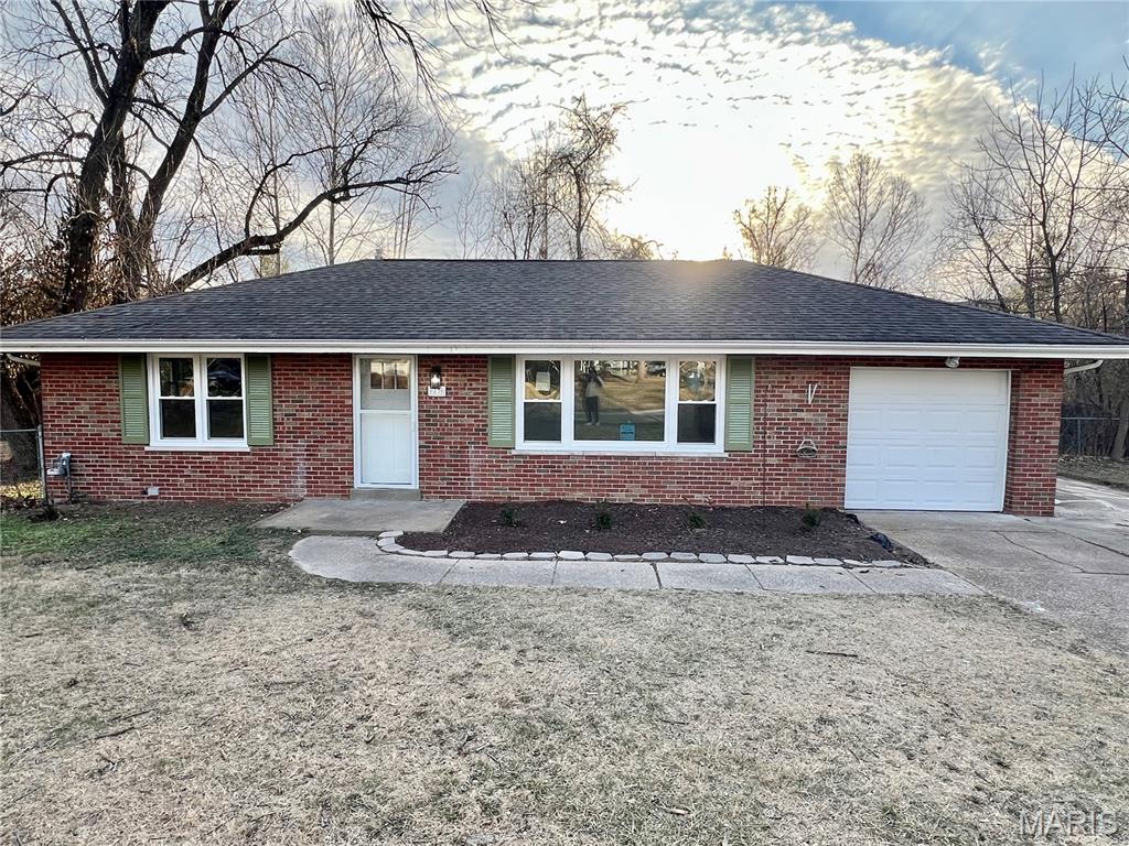 83 Grand Circle is a 2 bed, 1 bath home that combines modern updates with everyday comfort in a highly sought after area of the Pattonville School District. Major improvements include a new 200 amp electrical panel, new furnace, new water heater, and all new windows that offer an abundance of natural light. The kitchen shines with quartz countertops, stainless steel appliances, and a double pantry in the dining room Recessed lighting adds a modern touch in both the living room and the full unfinished basement—ready for your finishing ideas. Enjoy a private, fully fenced backyard with mature trees and a 1-car attached garage for added convenience. All that's missing is you!!
Home is in the process of getting transferred from septic to MSD public sewer and this will be completed in a timeframe of the next 30-60 days
Listing Agent has an ownership interest in the property