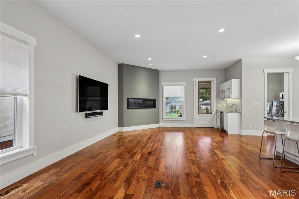 Lindells Add 02 - Residential