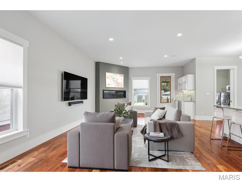 Lindells Add 02 - Residential