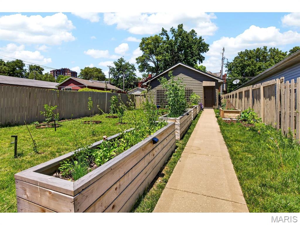Lindells Add 02 - Residential