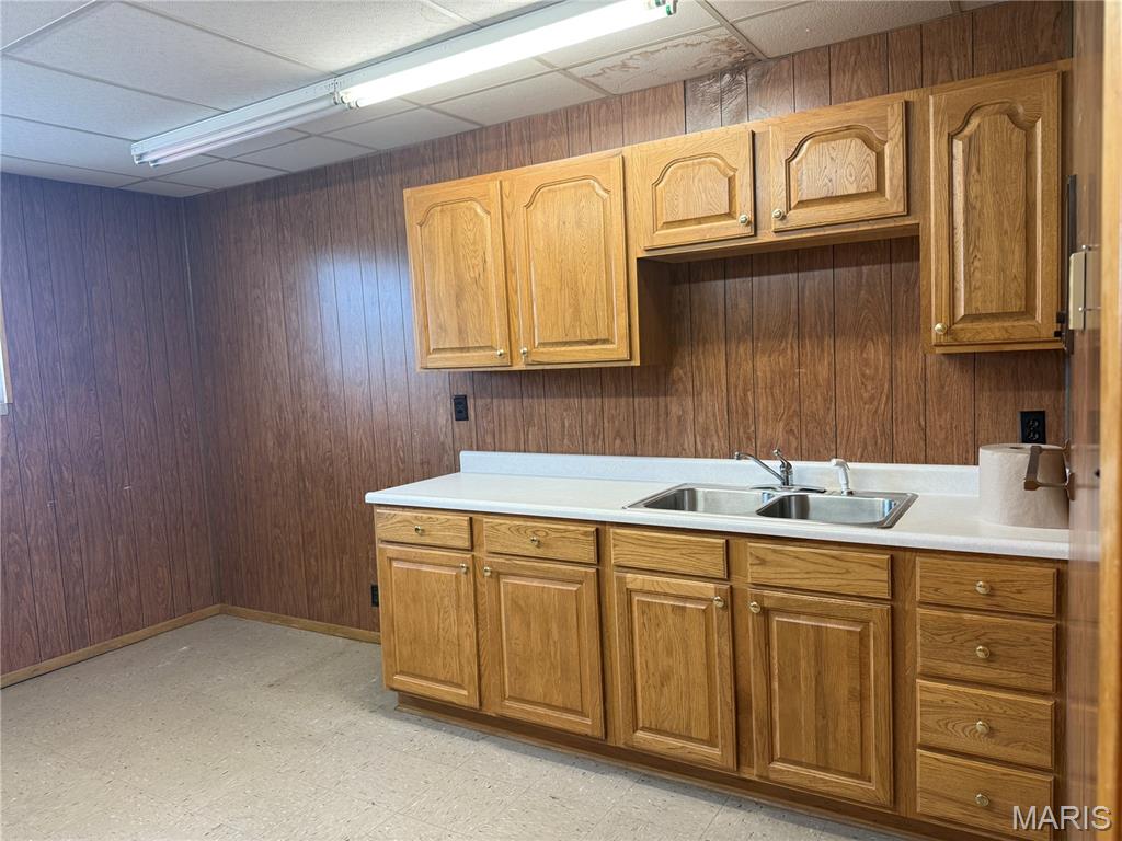 None - Commercial Lease