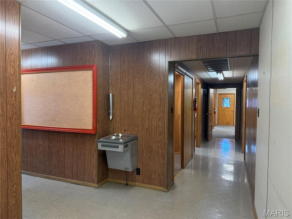 None - Commercial Lease