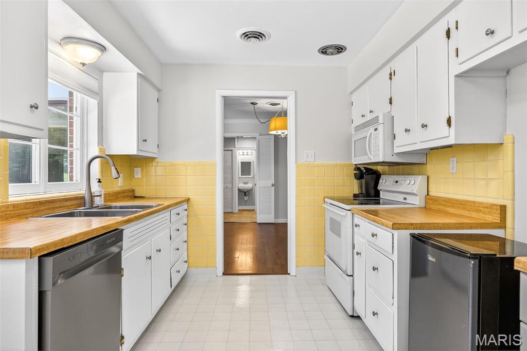 Webster Gardens 8 - Residential