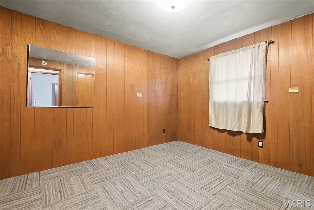 Homestead, Sub - Commercial Sale