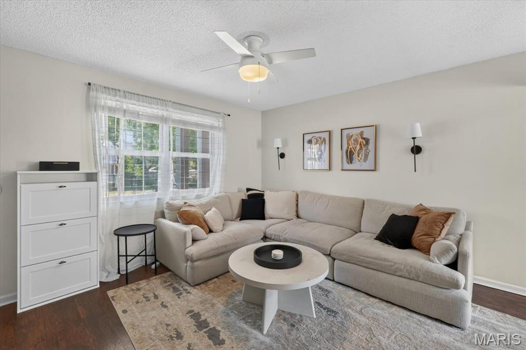 Brentwood Forest Condo Ph Seven - Residential