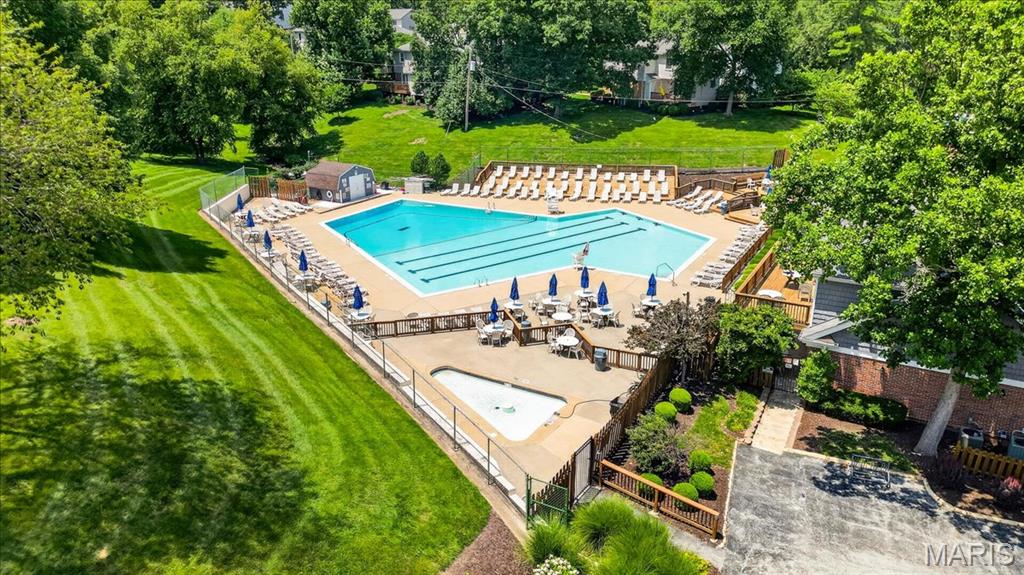 Brentwood Forest Condo Ph Seven - Residential