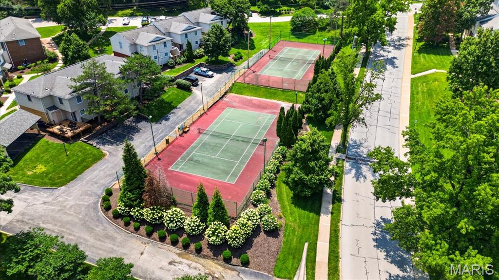 Brentwood Forest Condo Ph Seven - Residential