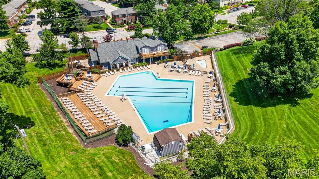 Brentwood Forest Condo Ph Seven - Residential