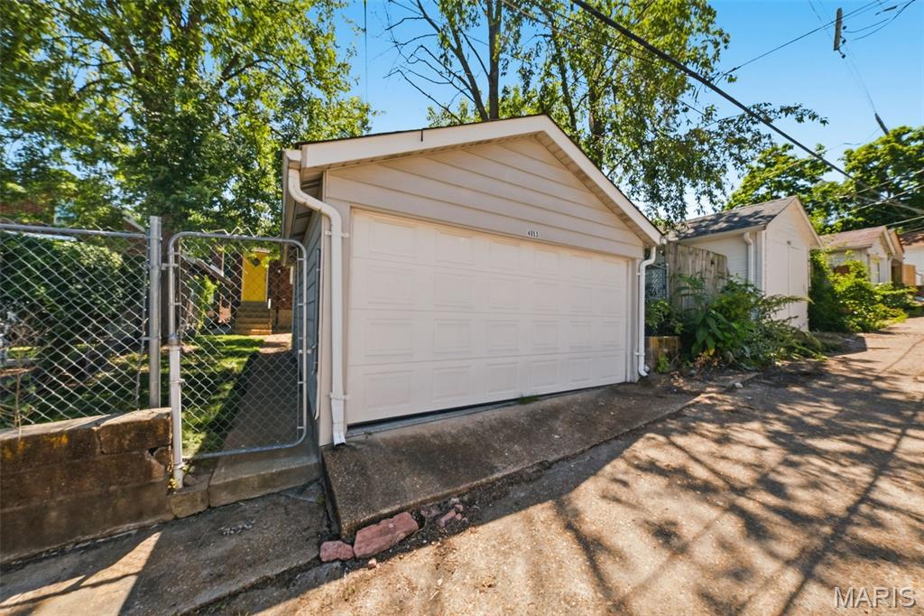 Russell Add - Residential