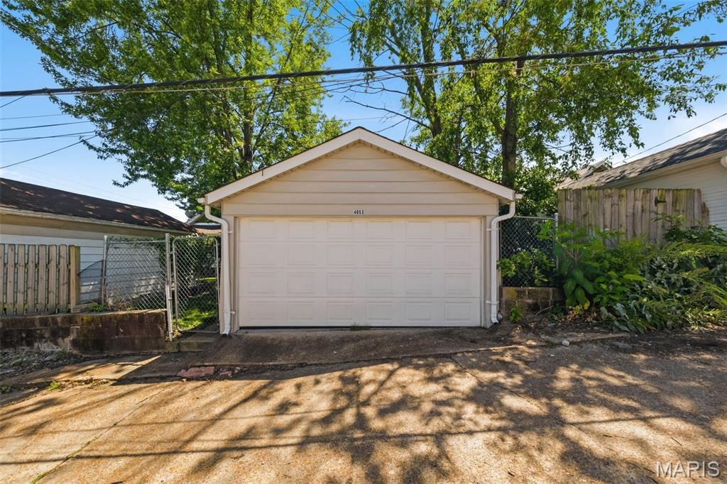 Russell Add - Residential