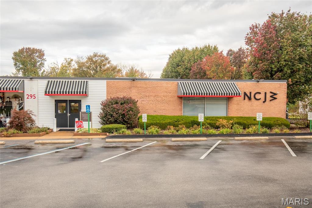 Creve Coeur - Commercial Sale