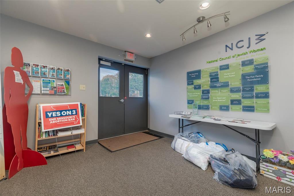 Creve Coeur - Commercial Sale