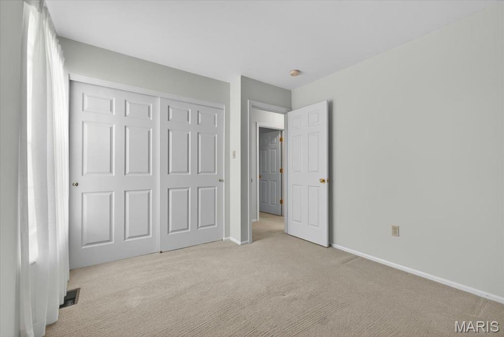 Cove At Lake Chesterfield The - Residential