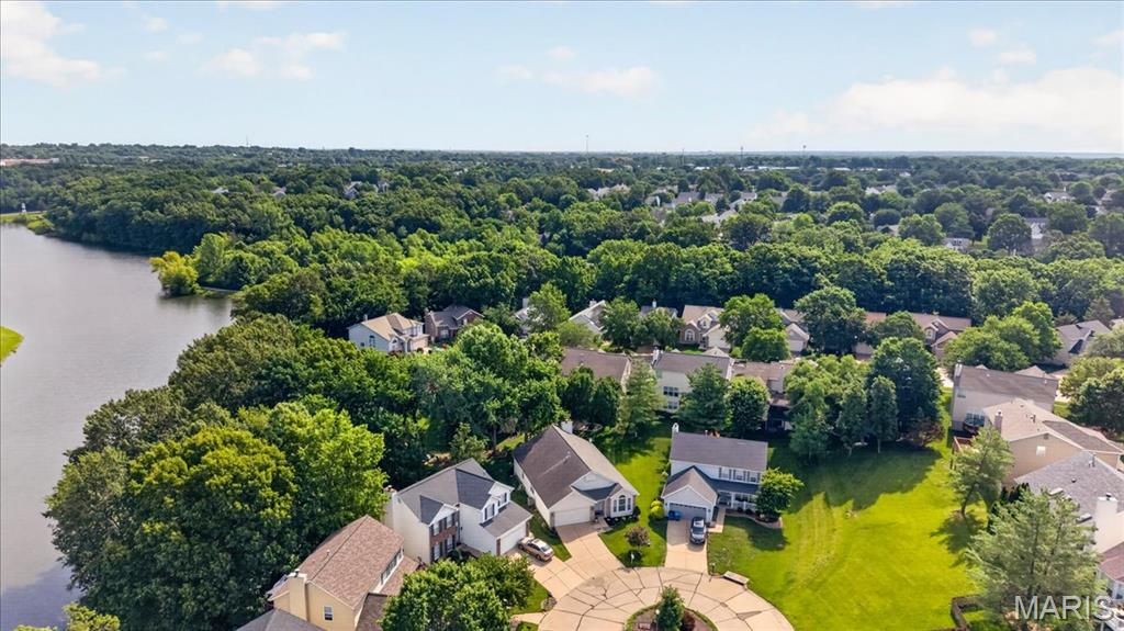 Cove At Lake Chesterfield The - Residential