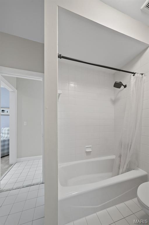 Hamptons The - Residential