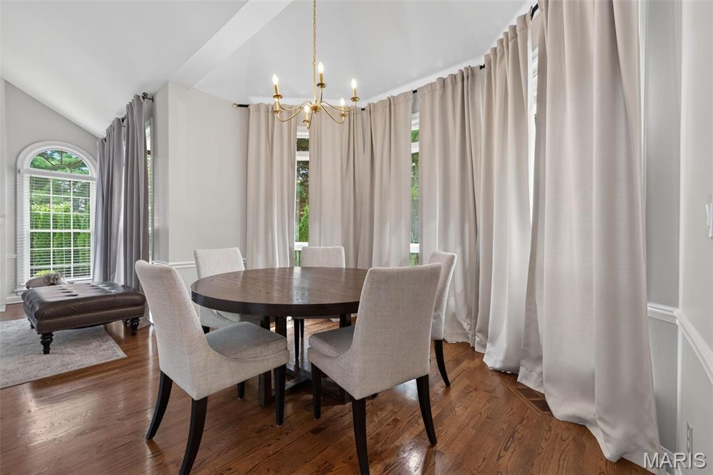 Hamptons The - Residential
