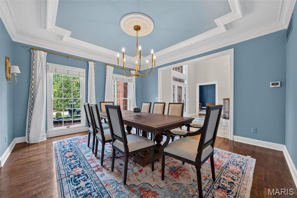Hamptons The - Residential