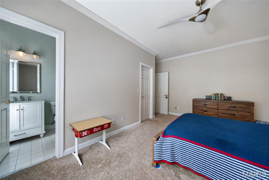 Hamptons The - Residential