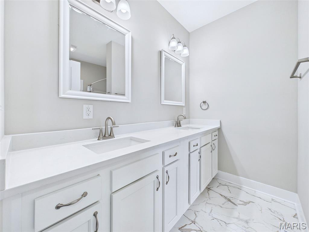 Woodland Hills - Residential