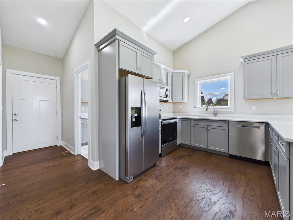 Woodland Hills - Residential
