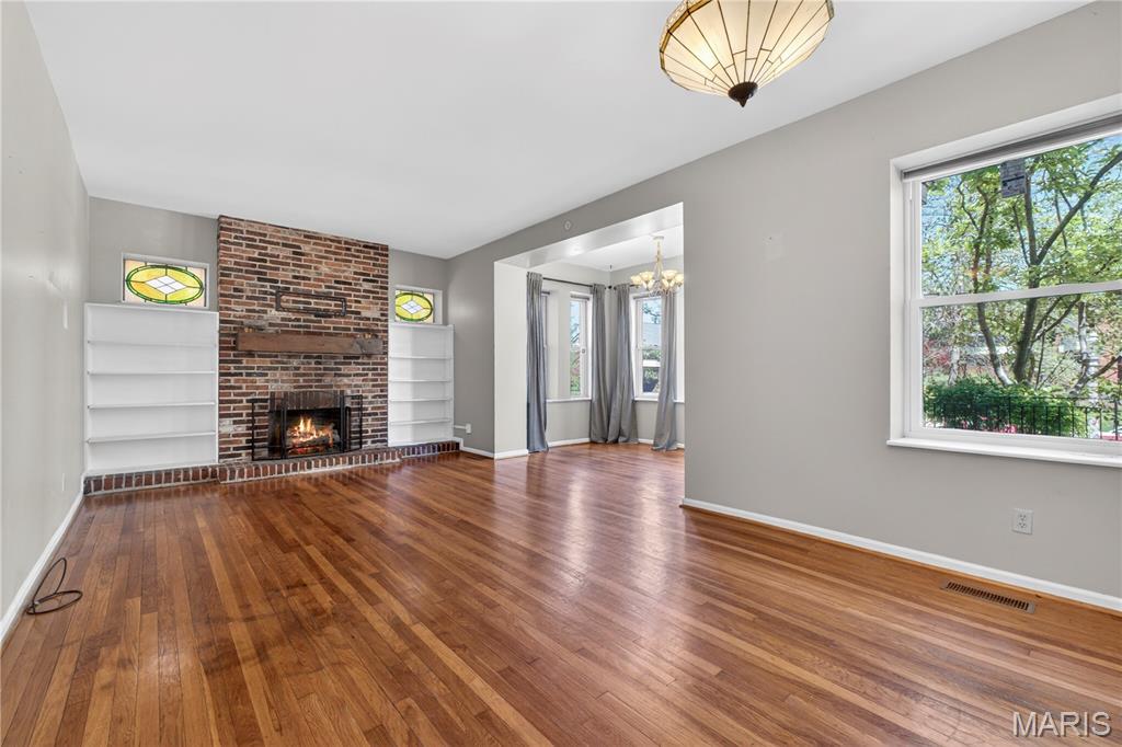 Waterman-Pershing 01 Flr - Residential Lease