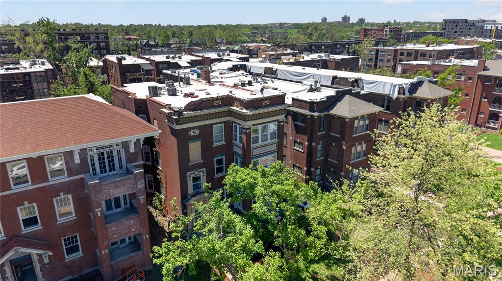 Waterman-Pershing 01 Flr - Residential Lease