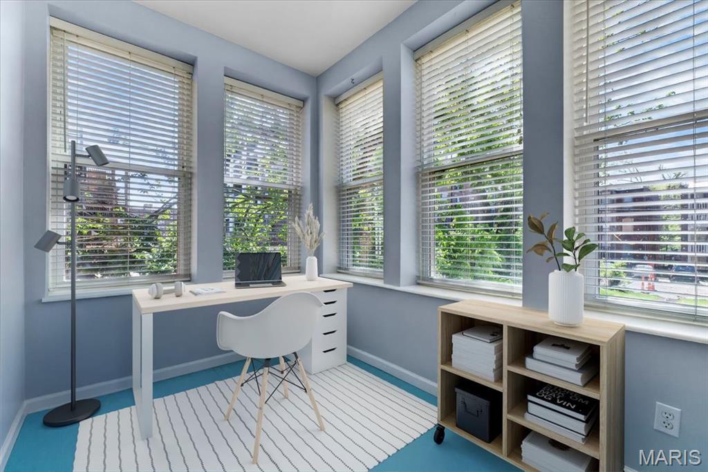 Waterman-Pershing 01 Flr - Residential Lease