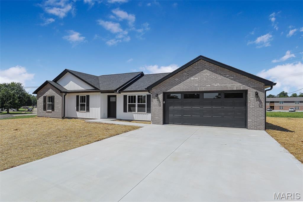 Holmes - Residential
