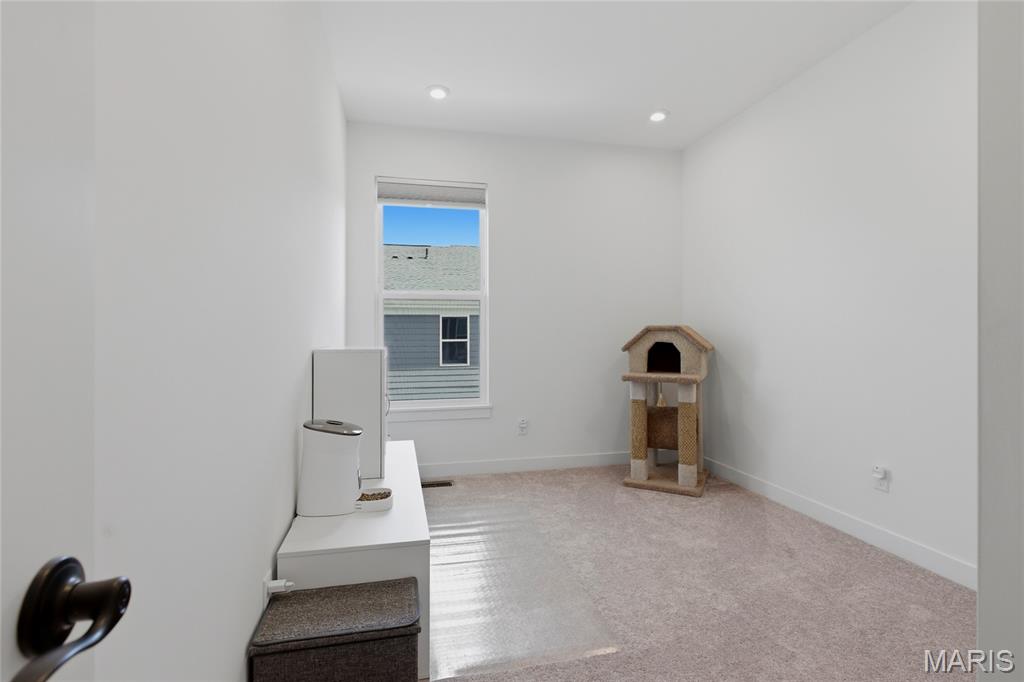 Gateway Heights - Residential Lease