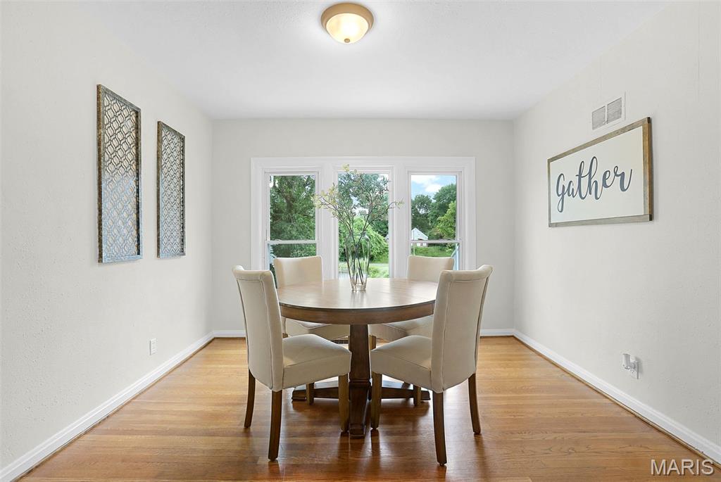 F W Kamps Riverview - Residential