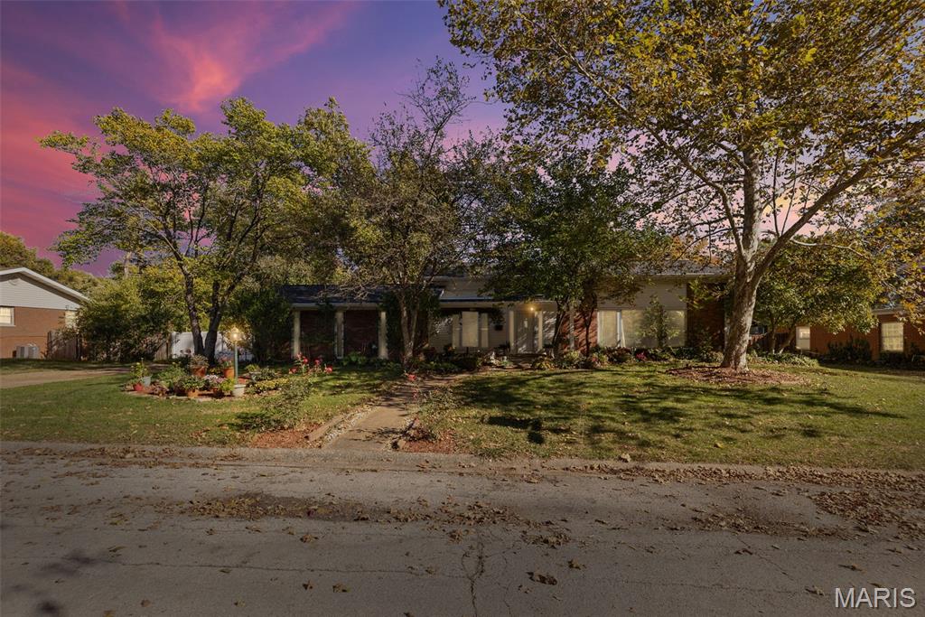 COUNTRY CLUB ACRES A. P. NO. 1 - Residential