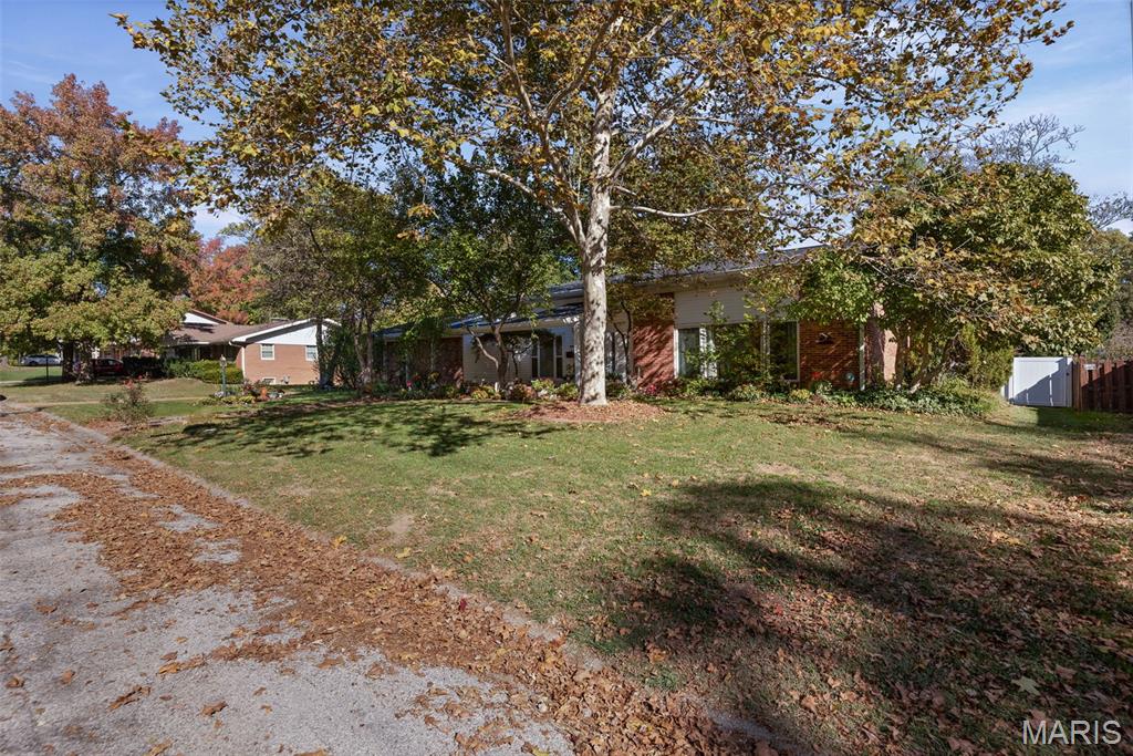 COUNTRY CLUB ACRES A. P. NO. 1 - Residential