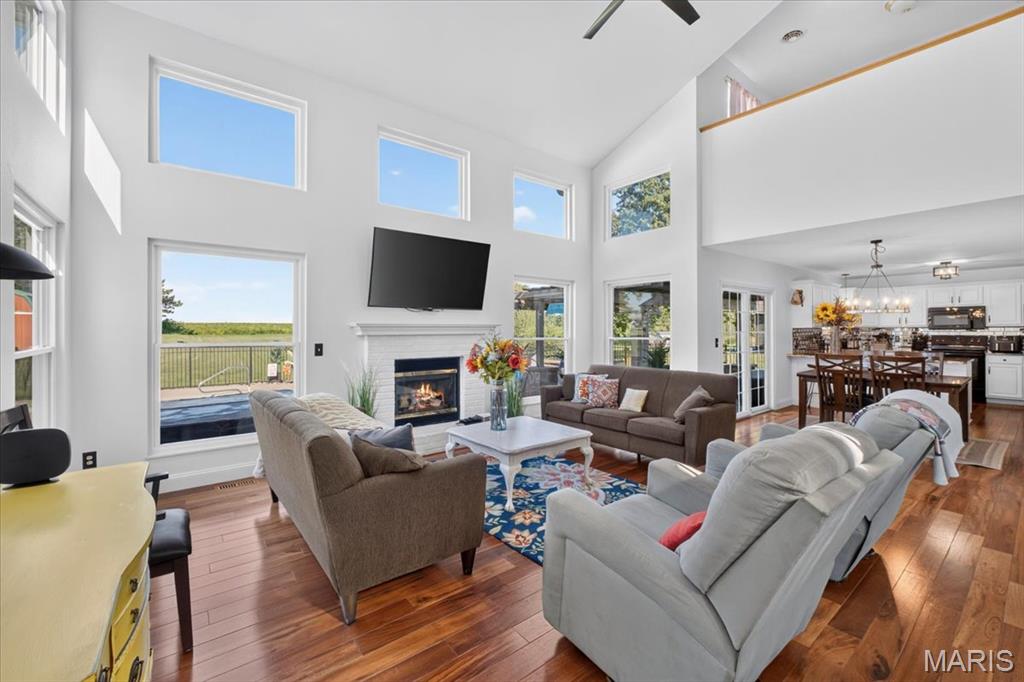 Christopher Lake Estates - Residential