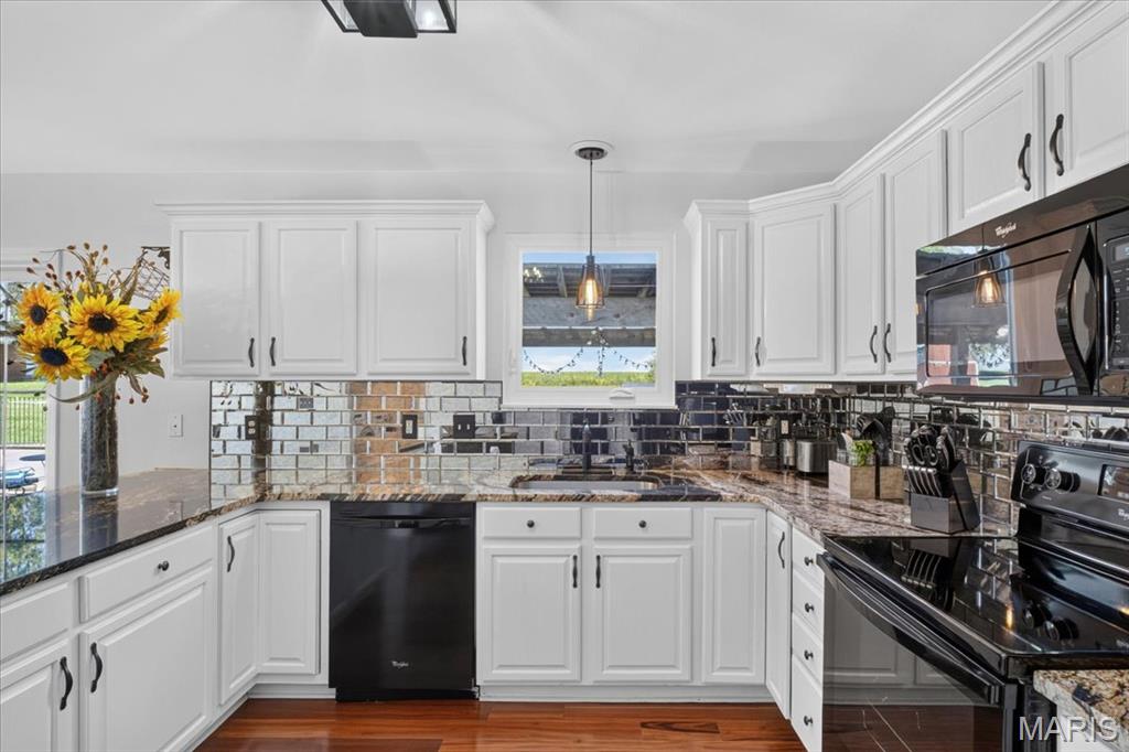 Christopher Lake Estates - Residential