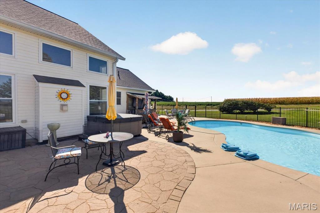 Christopher Lake Estates - Residential