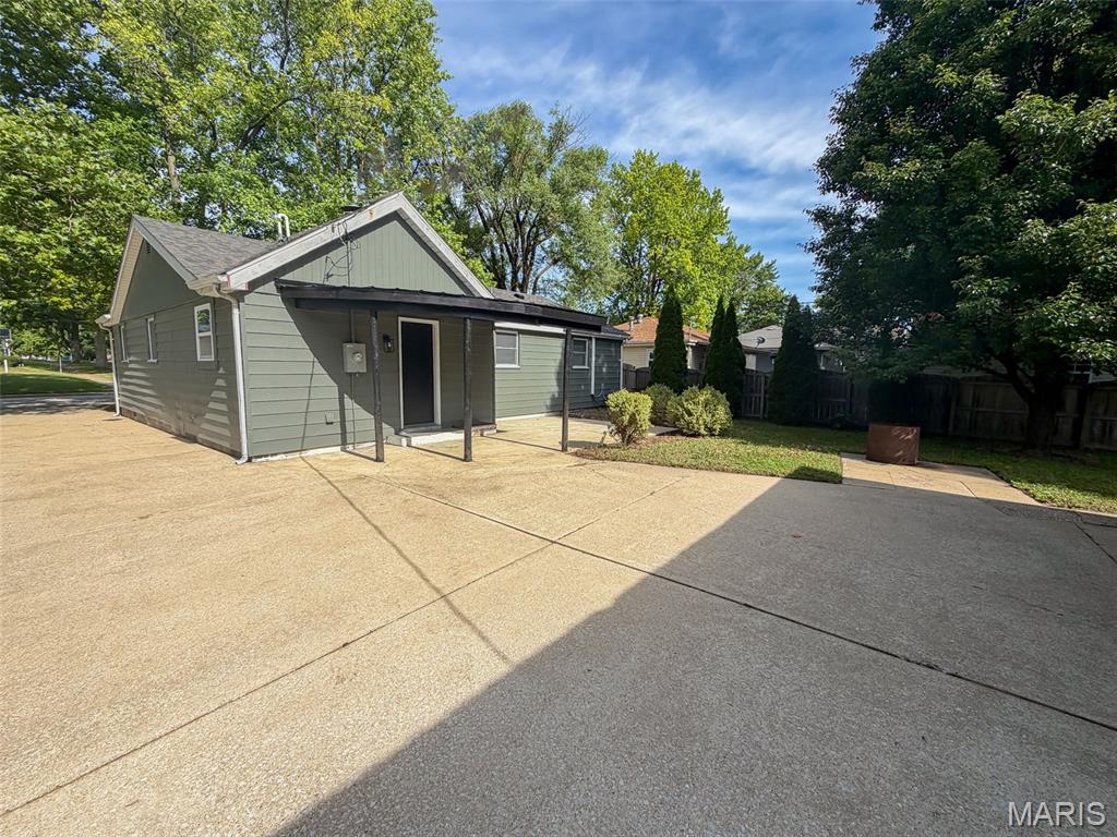 Poplar - Residential