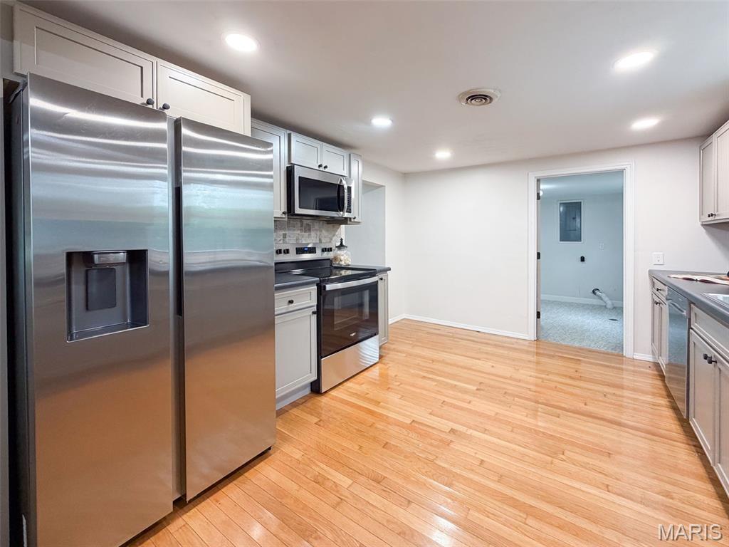 Poplar - Residential