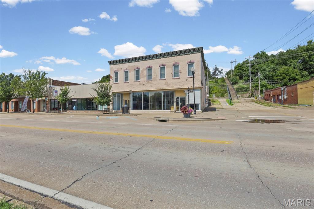 Old Town - Commercial Sale