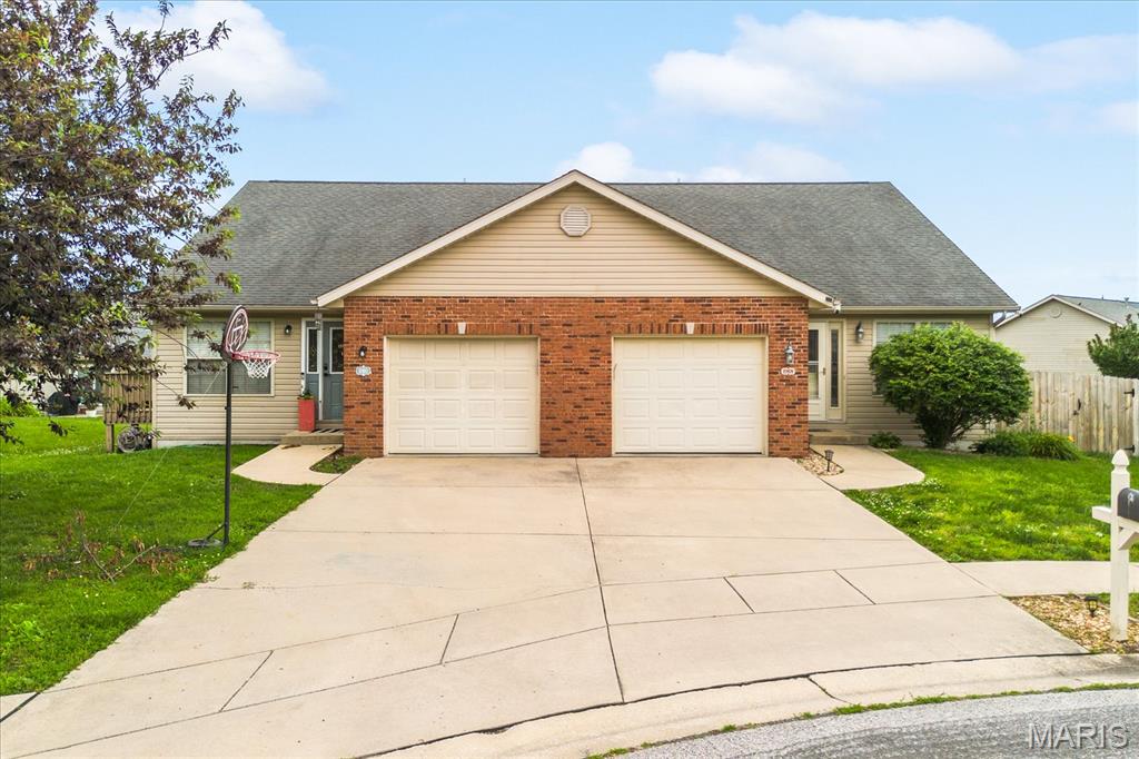 Of Century Oaks 1st Add - Residential