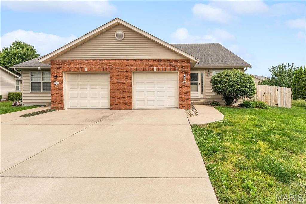 Of Century Oaks 1st Add - Residential