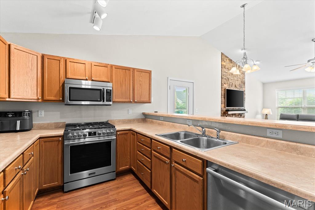 Of Century Oaks 1st Add - Residential