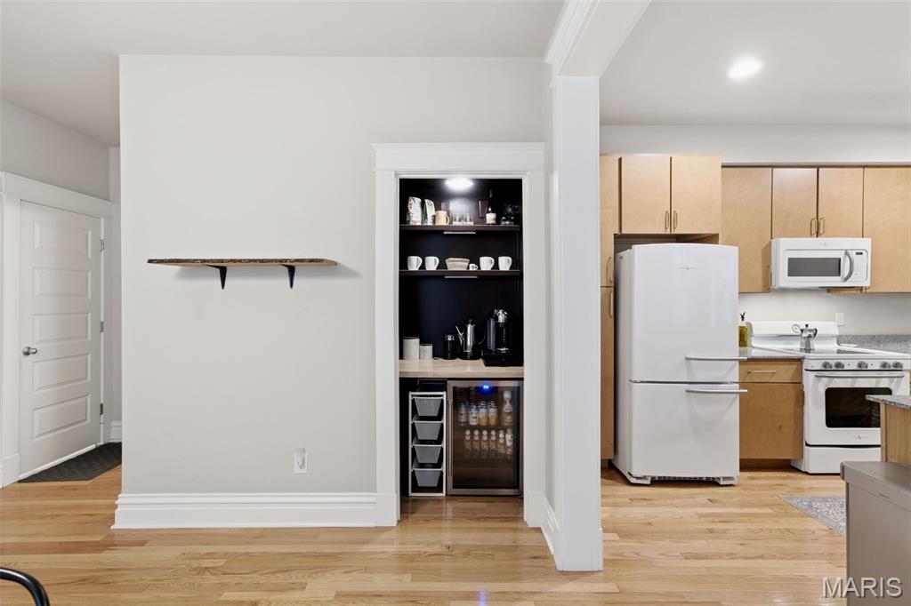 UIC McRee 5 - Residential