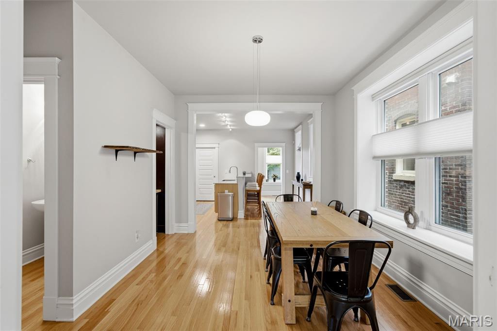 UIC McRee 5 - Residential