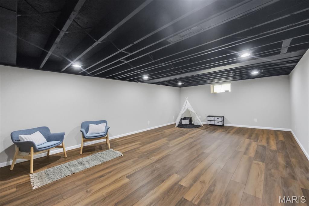 Madonna Hills - Residential