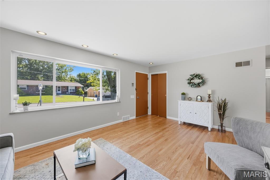 Madonna Hills - Residential