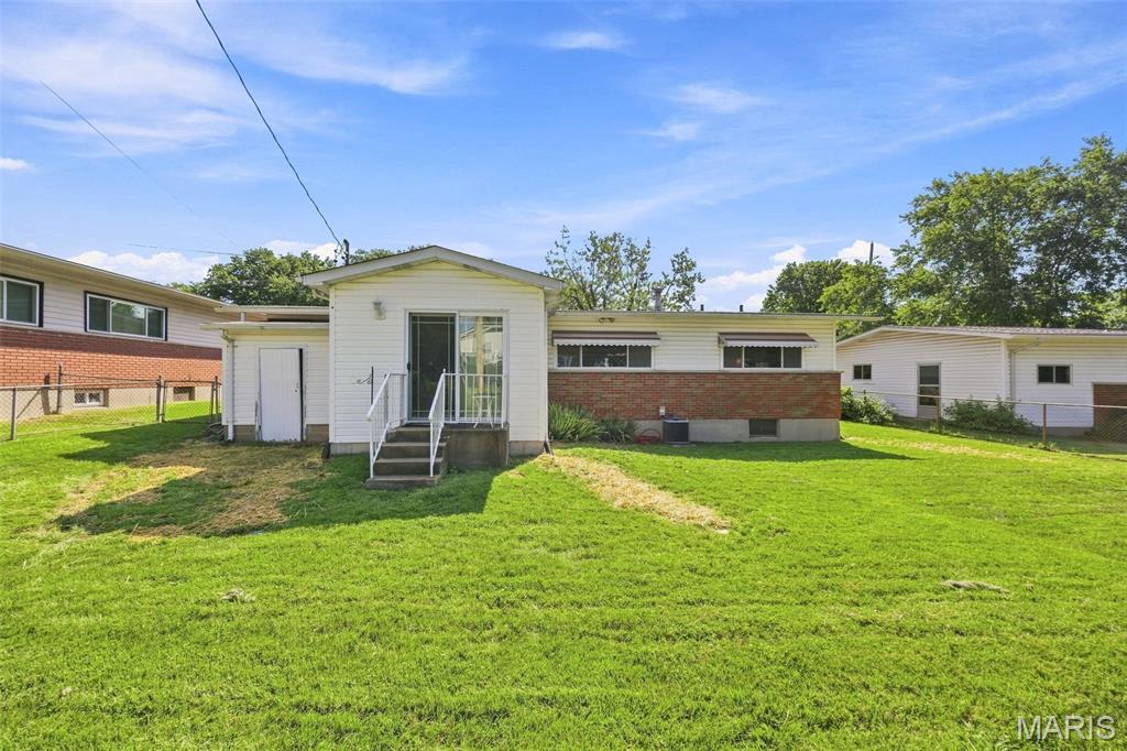 Madonna Hills - Residential