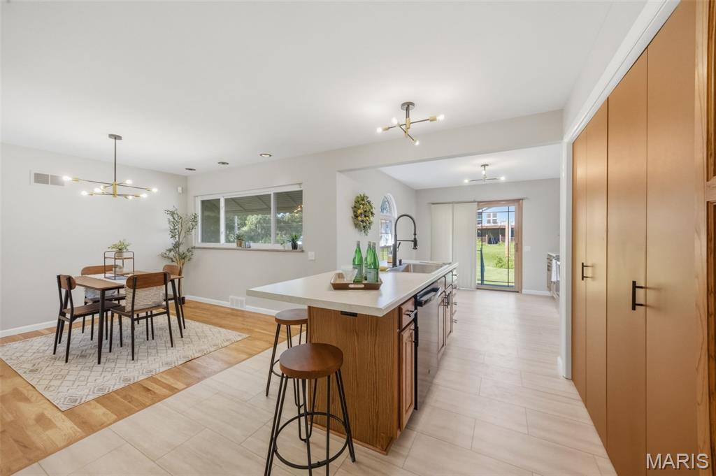 Madonna Hills - Residential