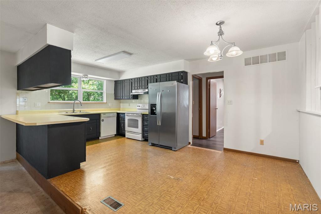 Pinewoods - Residential
