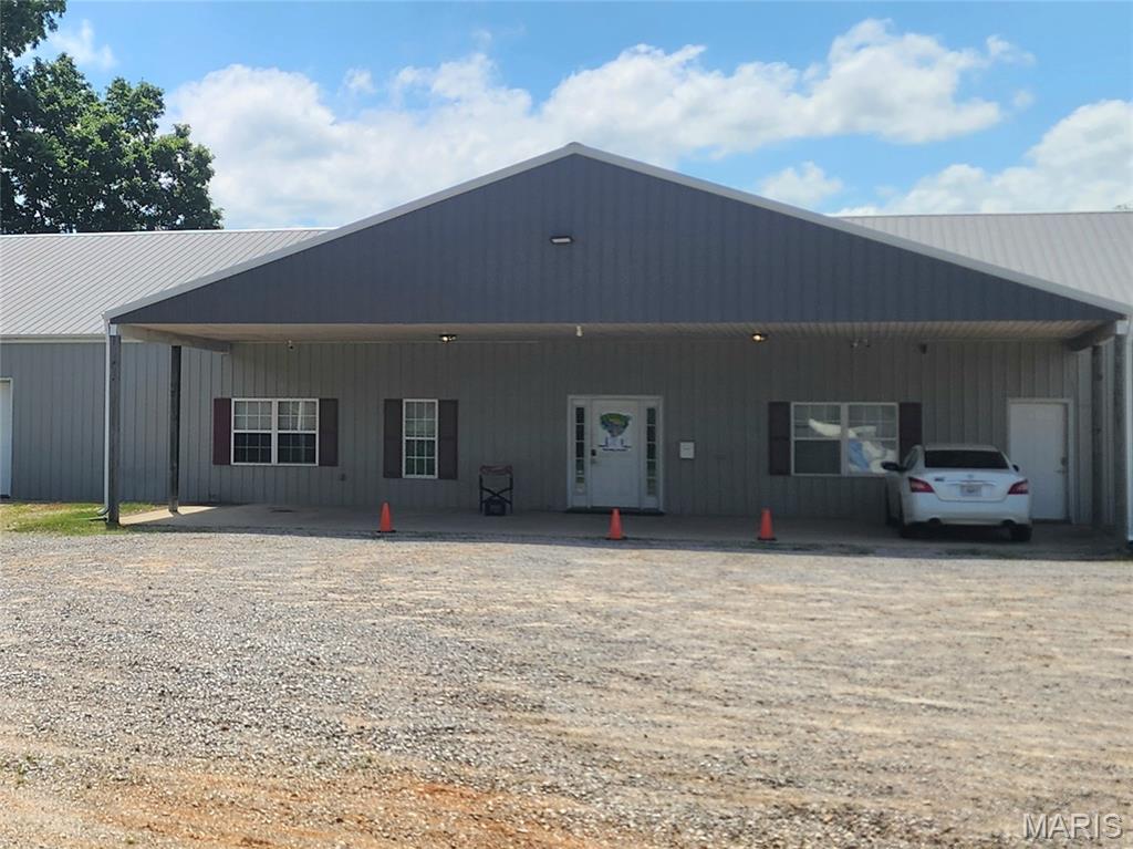 n/a - Commercial Lease