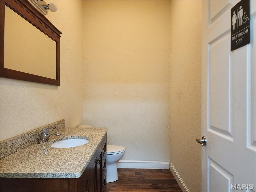 n/a - Commercial Lease